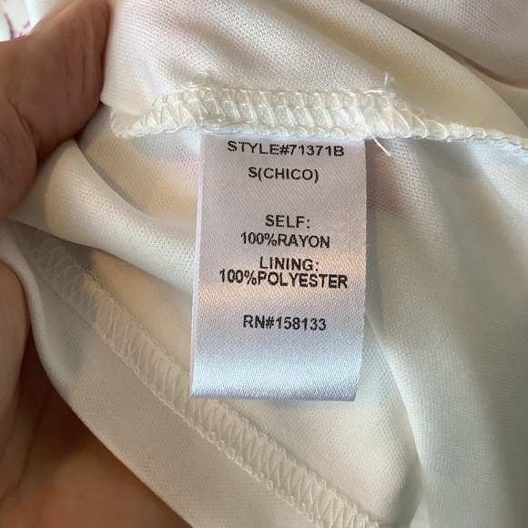 Magnolia Boutique Lined Sundress Cinched Waist V-Neck Rose Pattern NWT Small - Picture 10 of 10